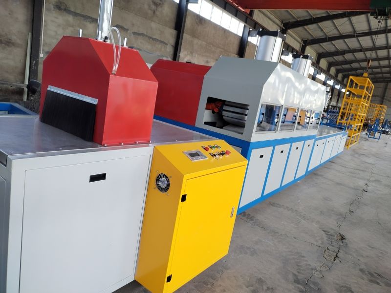 選對履帶式玻璃鋼拉擠設(shè)備，開啟高效生產(chǎn)之路